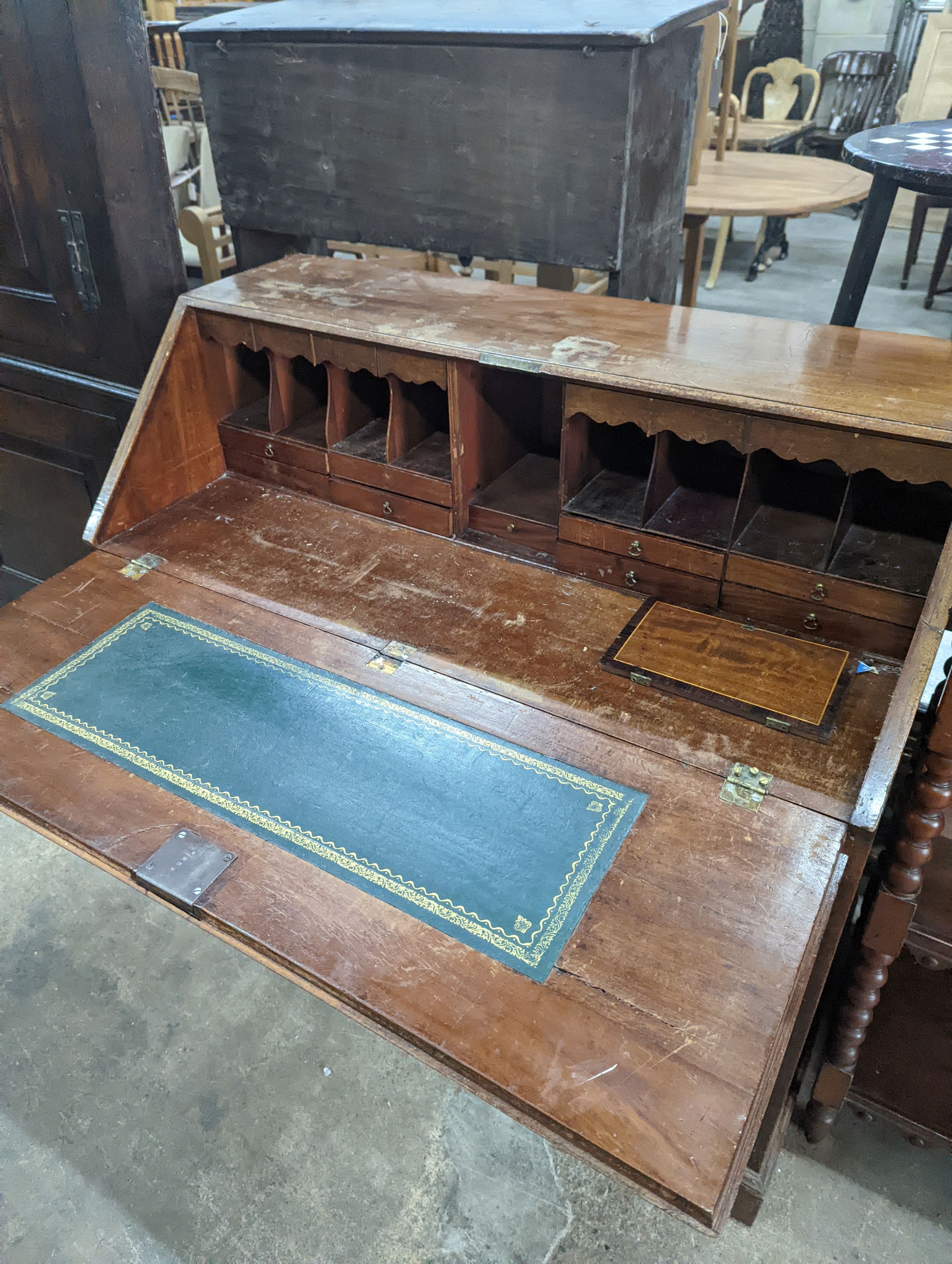 A George III mahogany bureau, width 107cm, depth 54cm, height 104cm